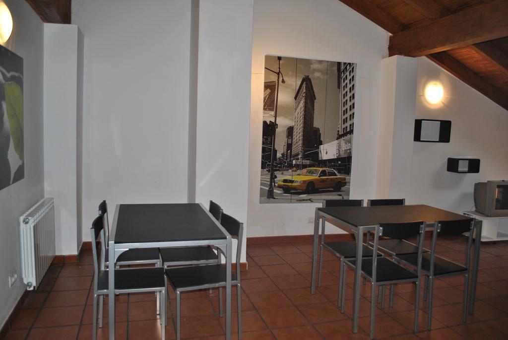Hostal La Catedral Santo Domingo De La Calzada Exterior photo
