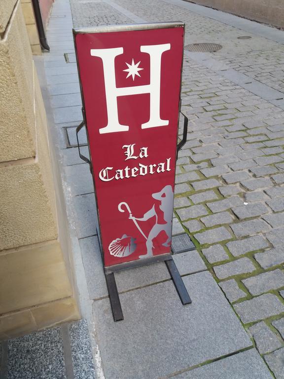 Hostal La Catedral Santo Domingo De La Calzada Exterior photo